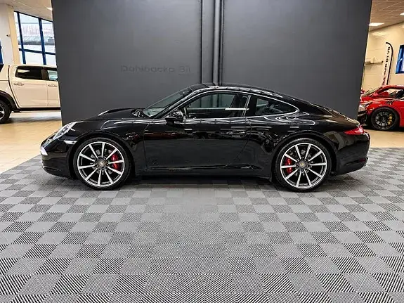 Porsche 911 Carrera 2013 photo 3