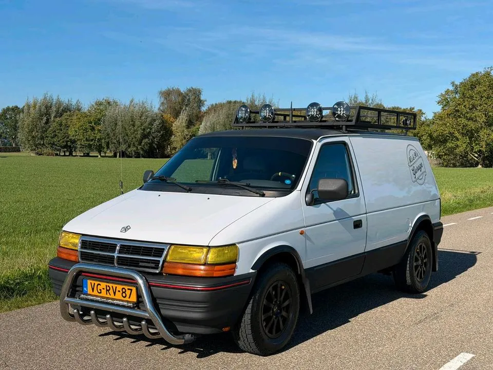 Dodge Mini Ram Van