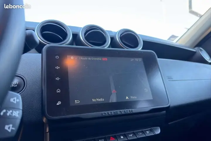 Dacia Duster 2022 photo 4