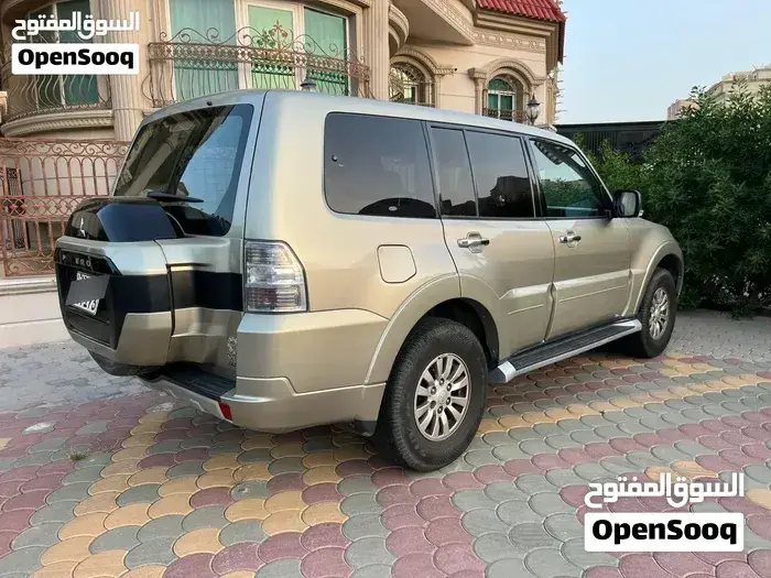Mitsubishi Pajero 2015 photo 5