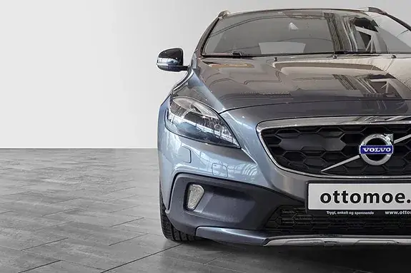 Volvo V40 Cross Country 2016 photo 3