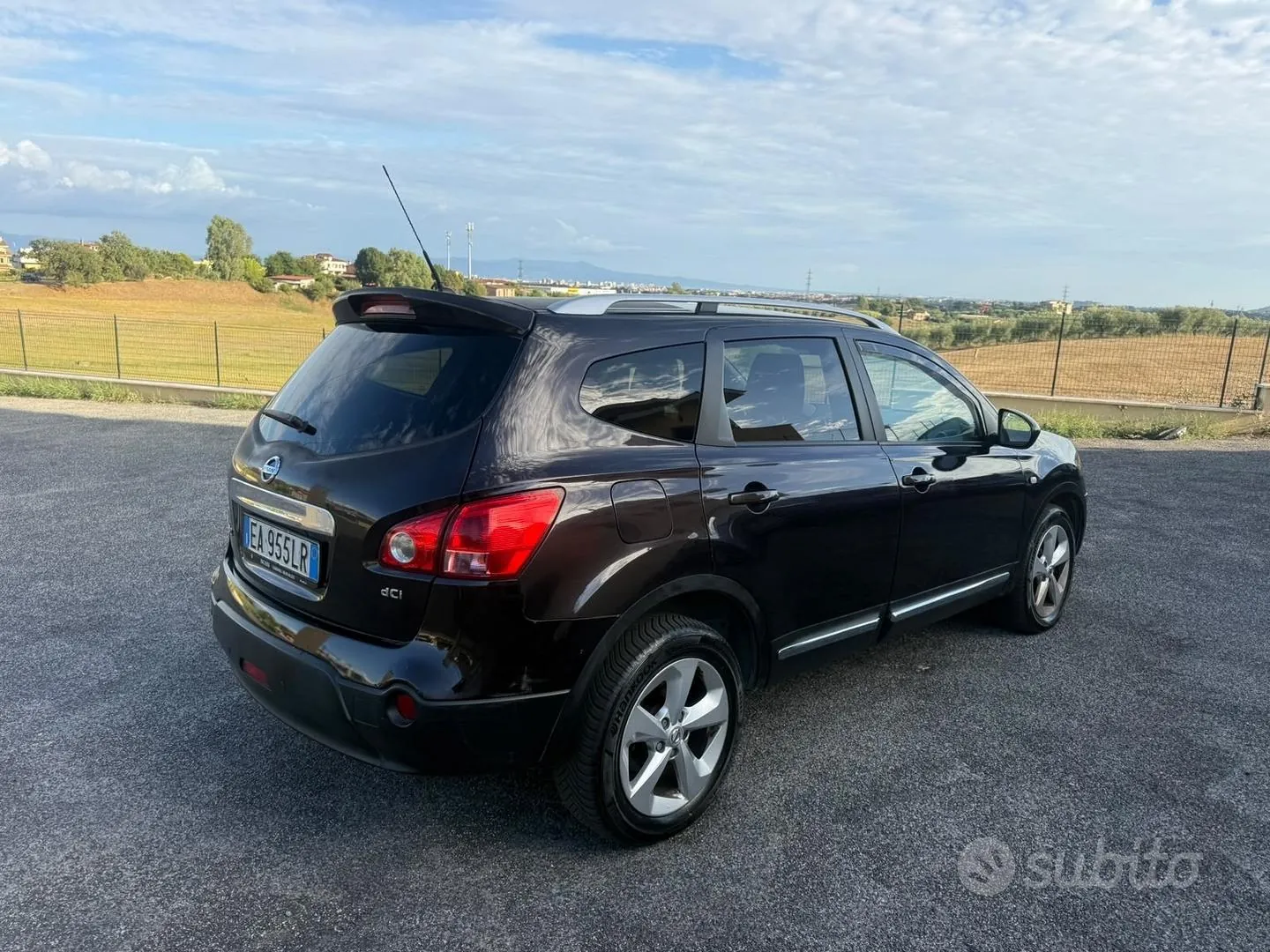 Nissan Qashqai 2010 photo 2