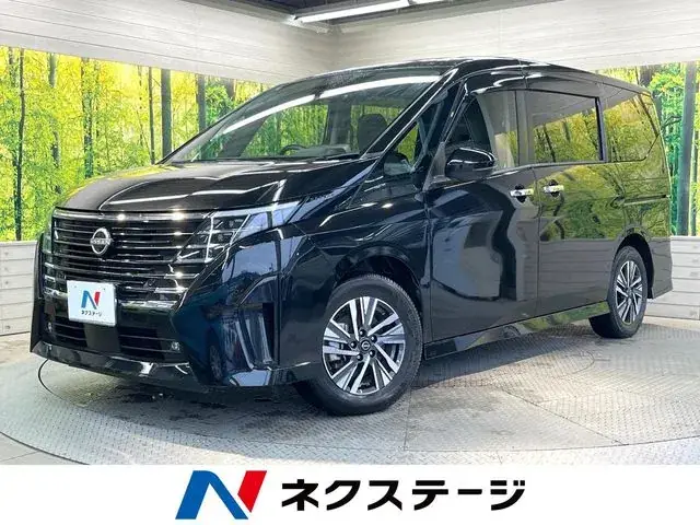 Nissan Serenade