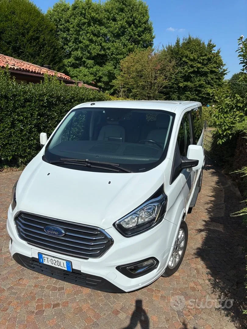 Ford Tourneo Custom 2018 photo 3