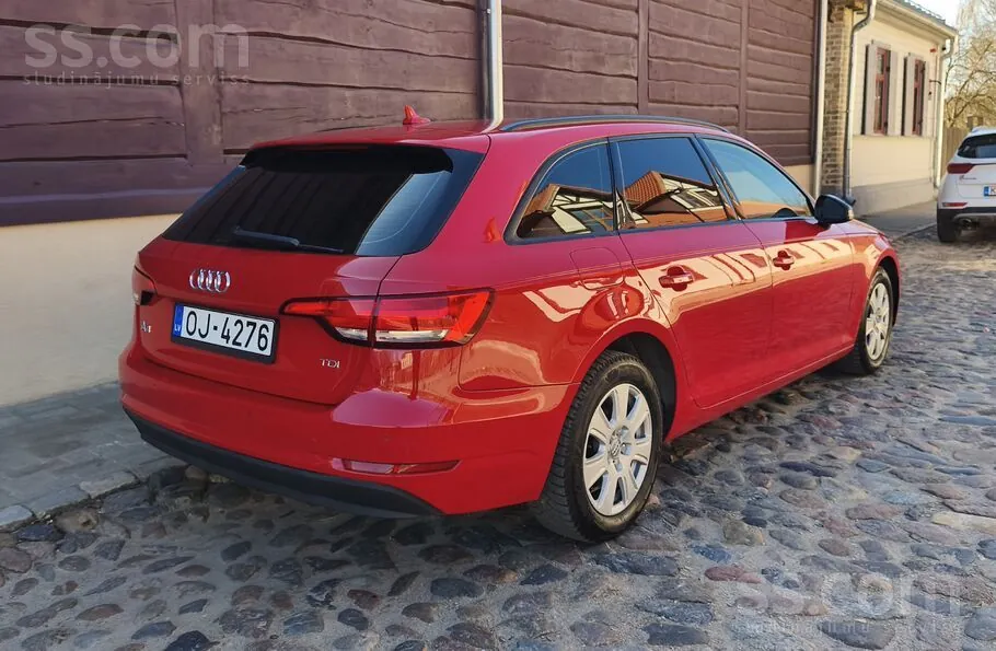 Audi A4 2017 photo 3