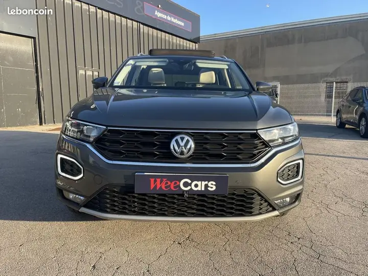 Volkswagen T-Roc 2019 photo 2