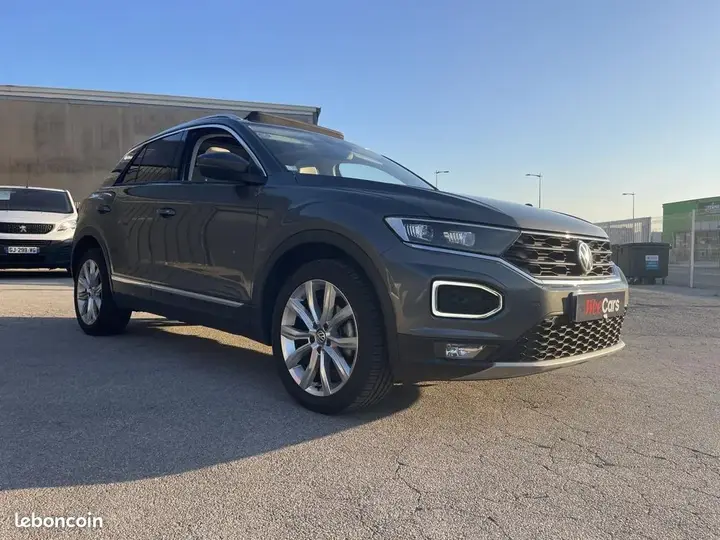 Volkswagen T-Roc 2019 photo 3