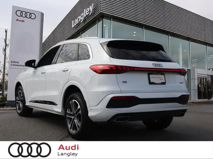 Audi Q5 2025 photo 5