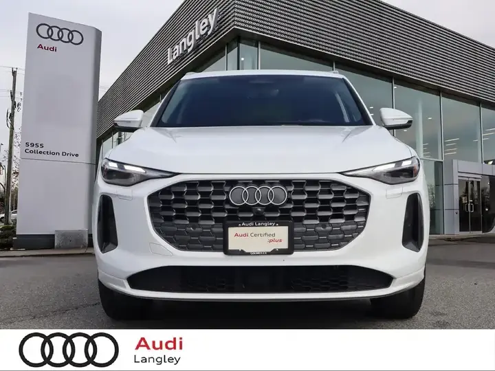 Audi Q5 2025 photo 2