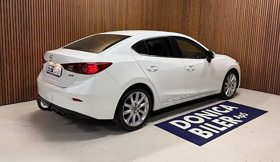 Mazda 3 2015 photo 2