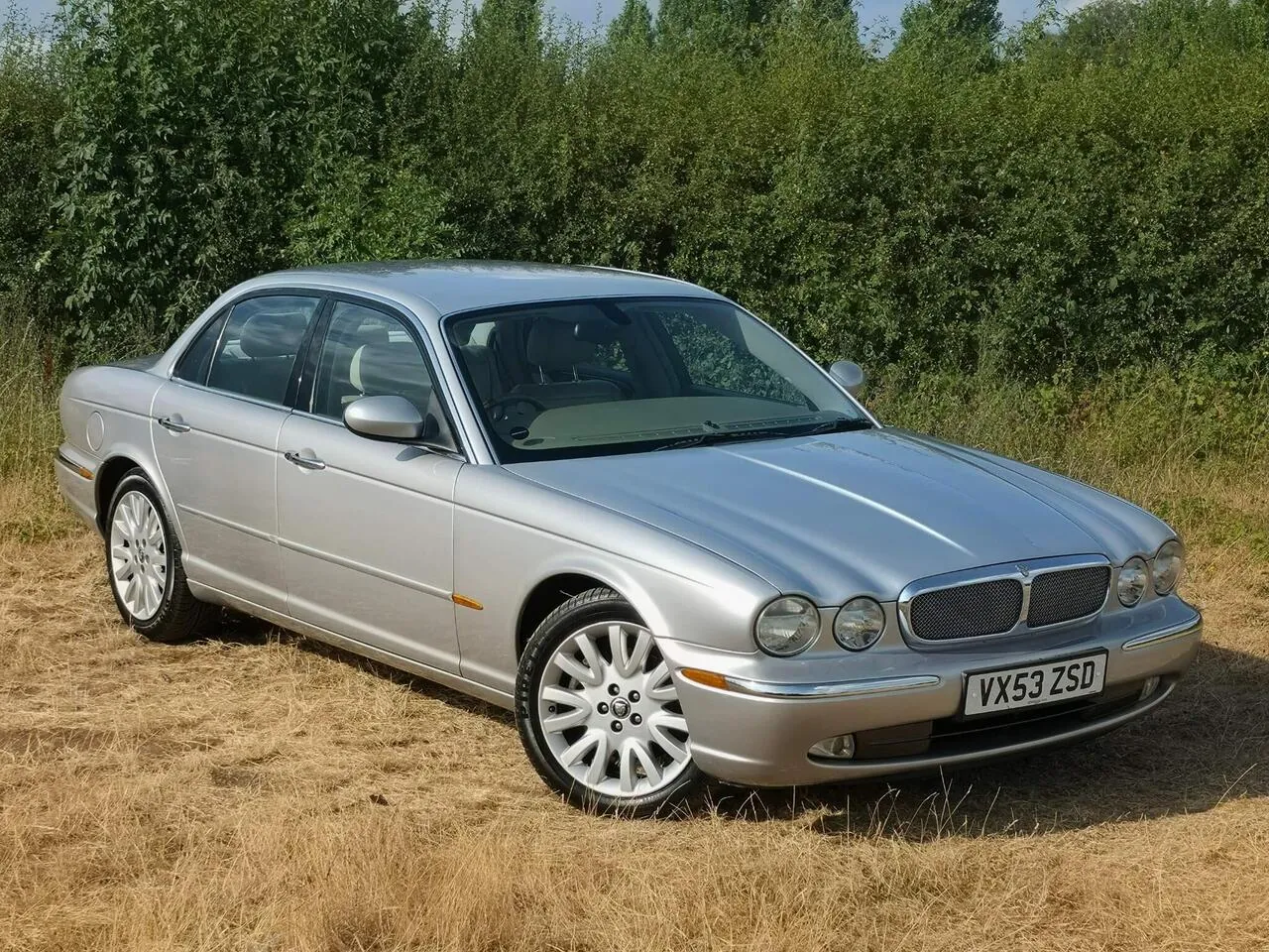 Jaguar Xj