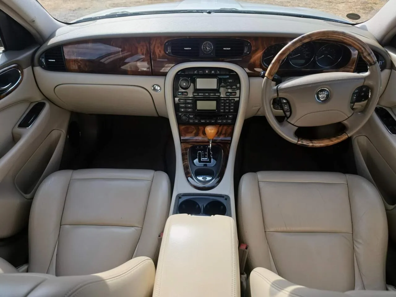 Jaguar Xj 2003 photo 2