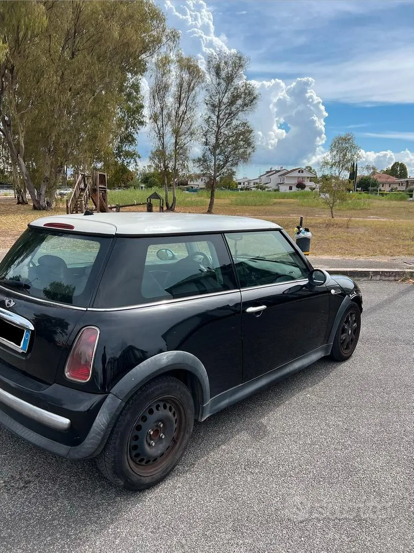 Mini Mini One 2004 photo 2