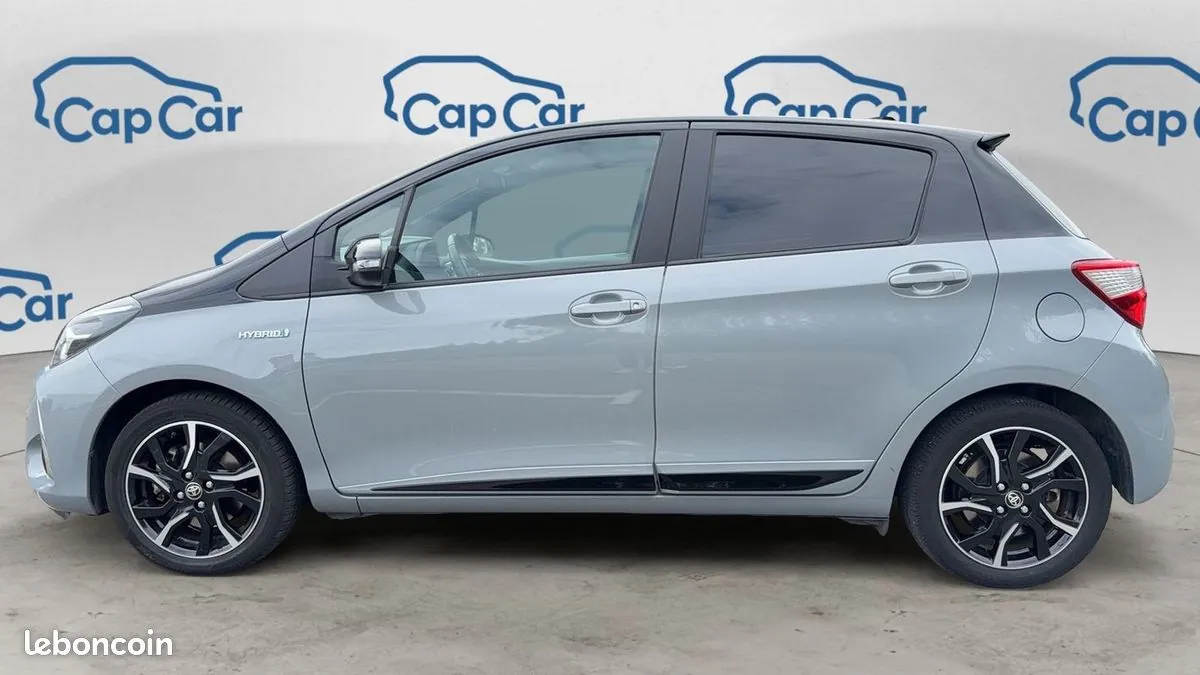 Toyota Yaris 2018 photo 2