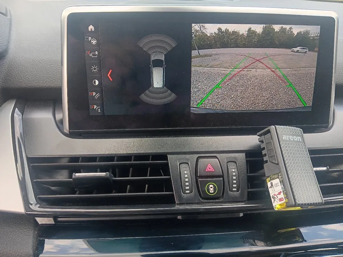 BMW 2 Series 2019 photo 3