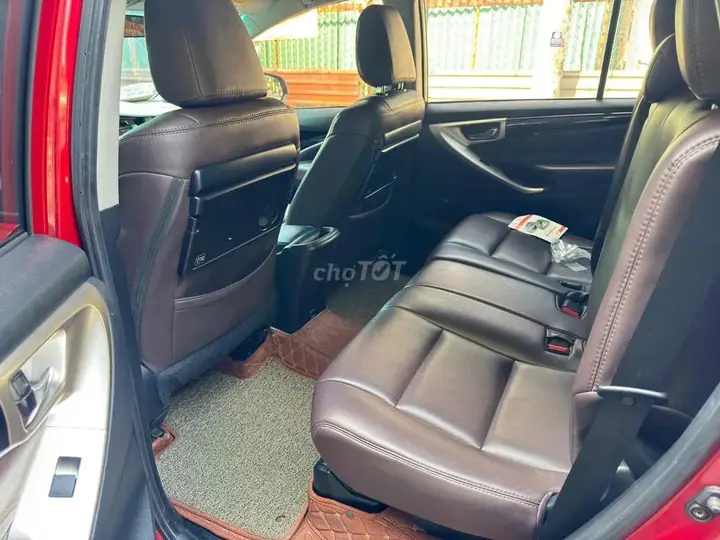 Toyota Innova 2018 photo 4