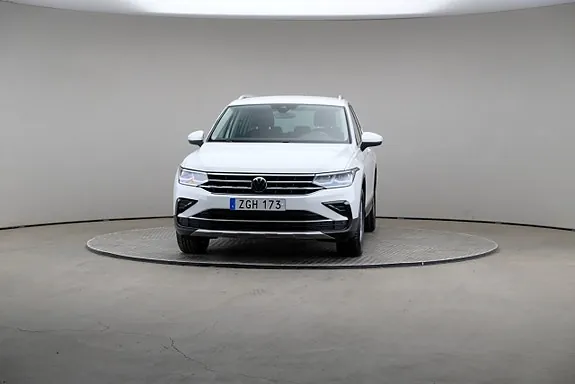 Volkswagen Tiguan 2024 photo 3