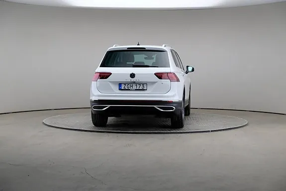 Volkswagen Tiguan 2024 photo 5