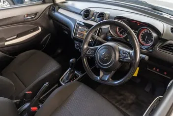 Suzuki Swift 2023 photo 5