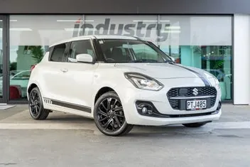 Suzuki Swift 2023 photo 2