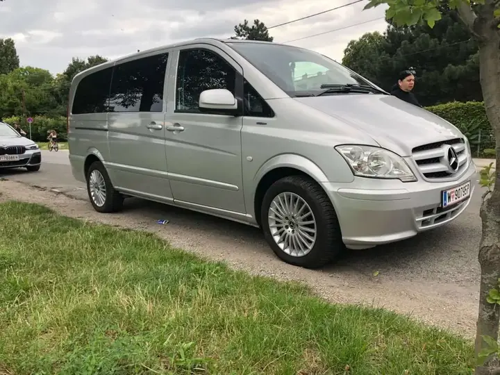 Mercedes-Benz Vito 2012 photo 2