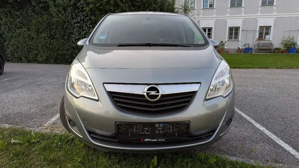Opel Meriva 2011 photo 2