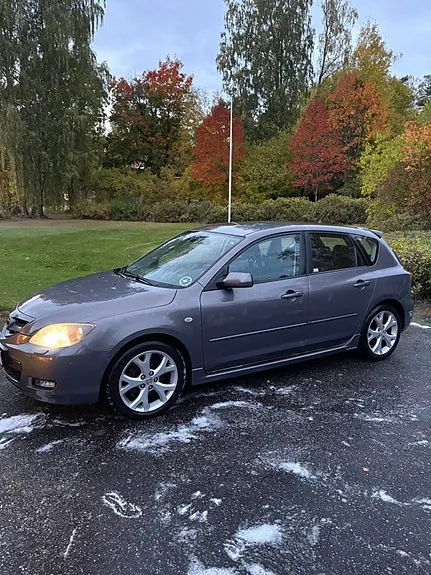 Mazda 3 2007 photo 2