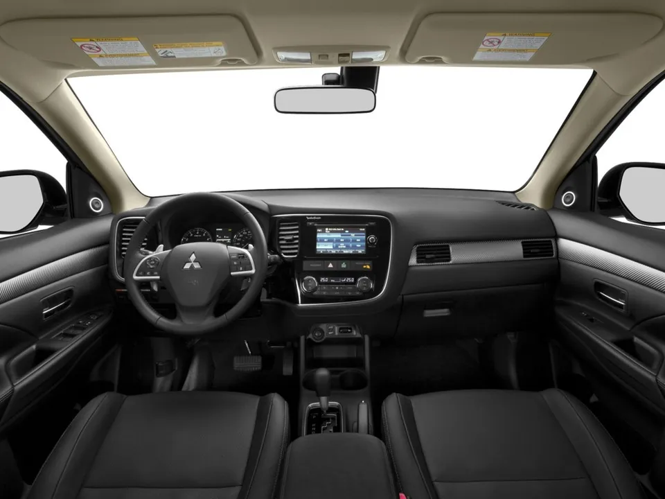Mitsubishi Outlander 2015 photo 4