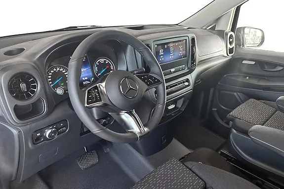 Mercedes-Benz Evito 2026 photo 5