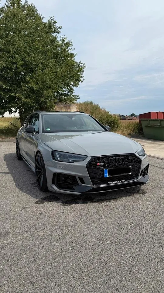 Audi Rs4