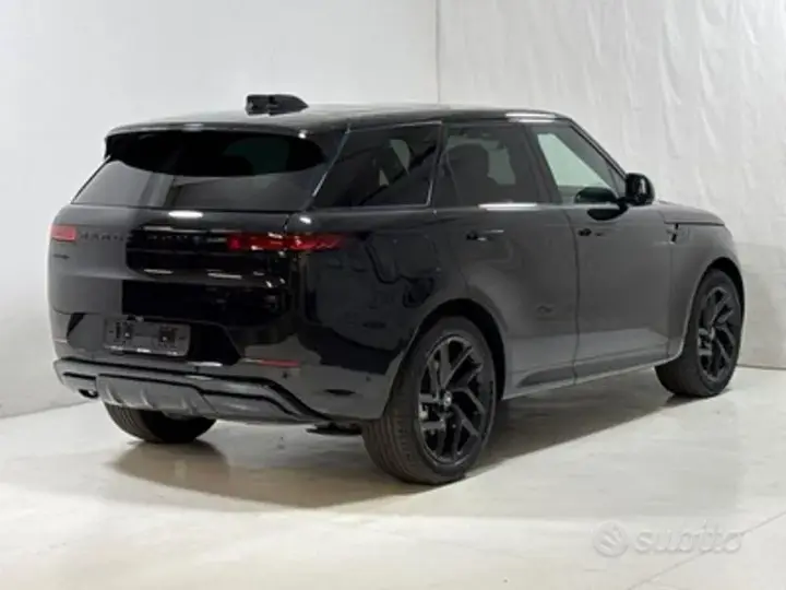 Land Rover Range Rover Sport 2025 photo 2