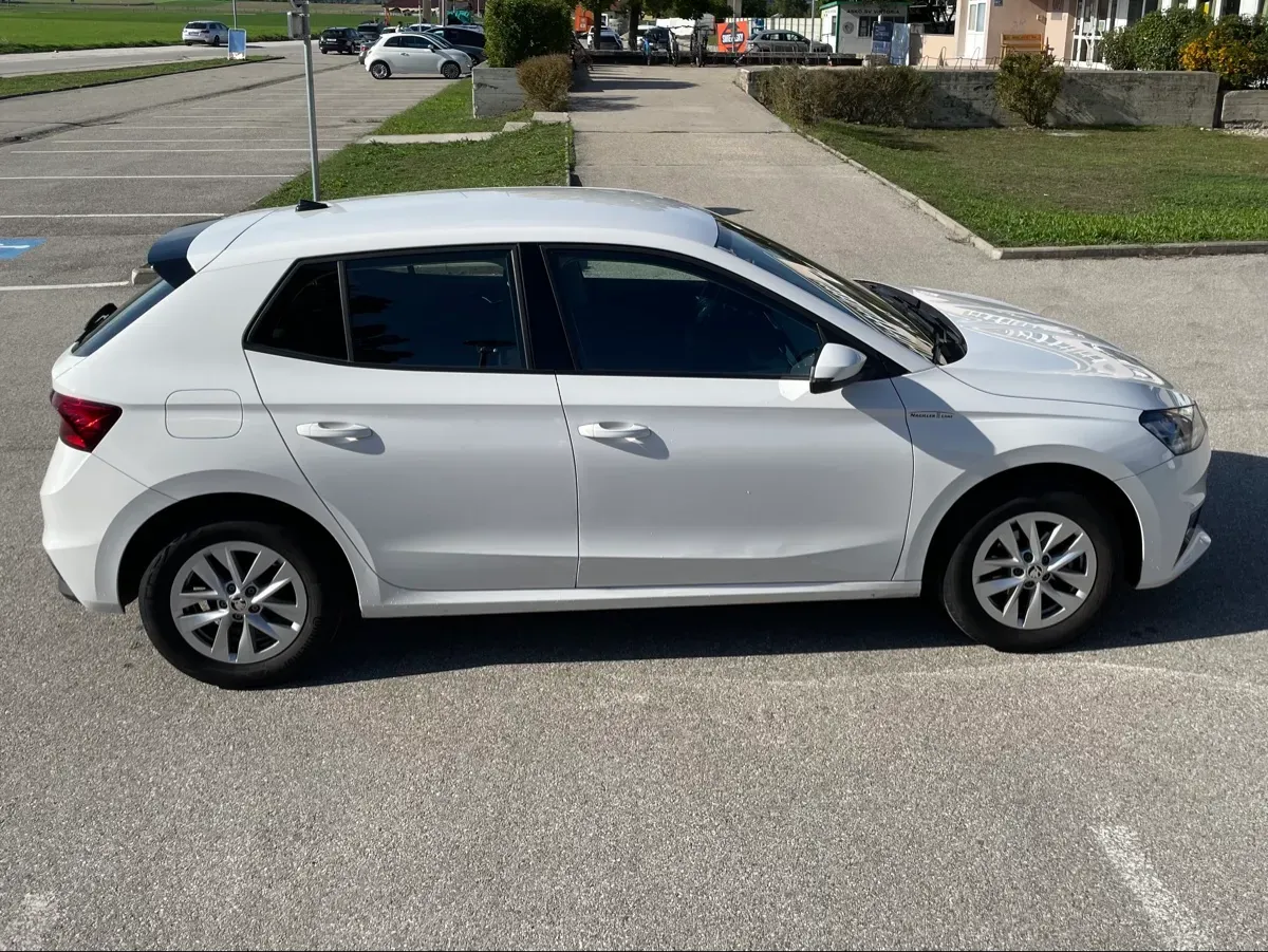 Skoda Fabia 2024 photo 3