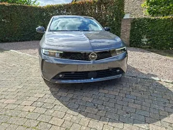 Opel Astra 2023 photo 2