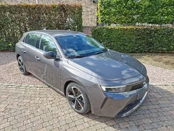 Opel Astra 2023 photo 3