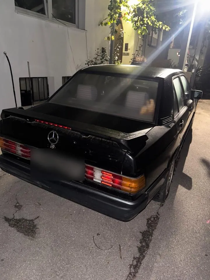 Mercedes-Benz W201