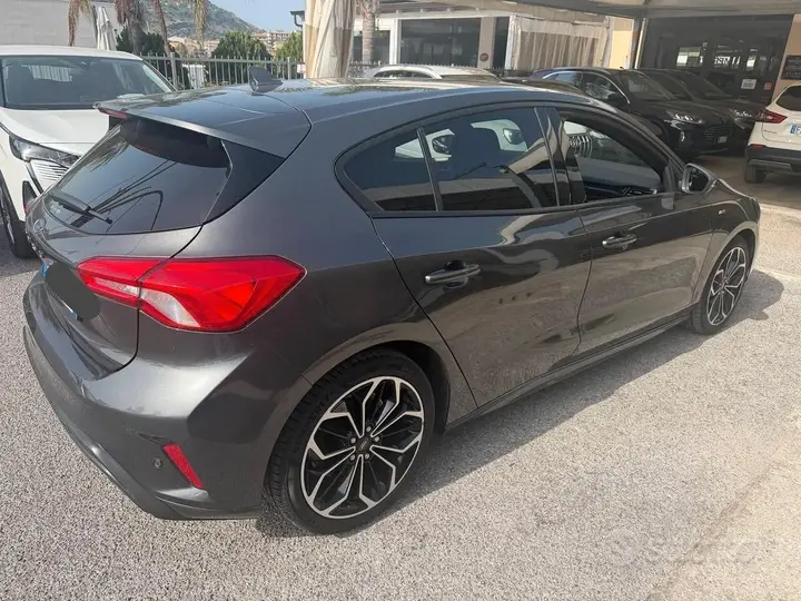 Ford Focus 2020 photo 4