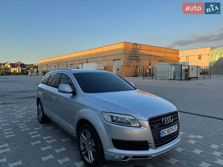 Audi Q7 2007 photo 3