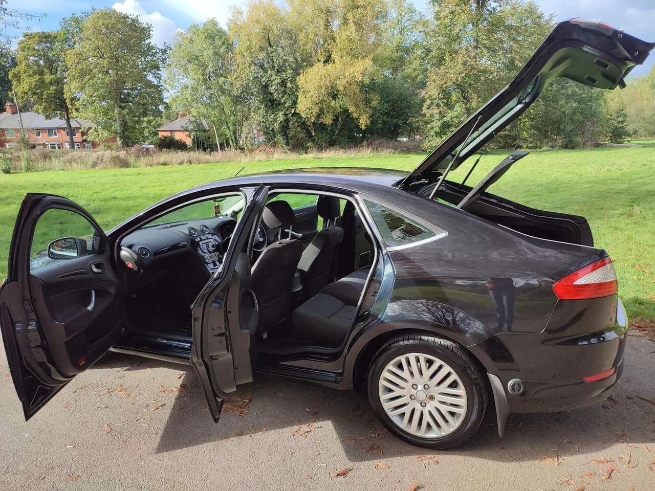 Ford Mondeo 2009 photo 2