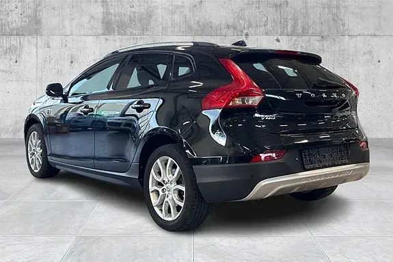 Volvo V40 Cross Country 2017 photo 3