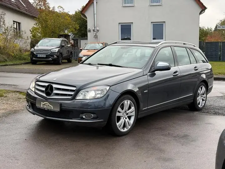 Mercedes-Benz C180