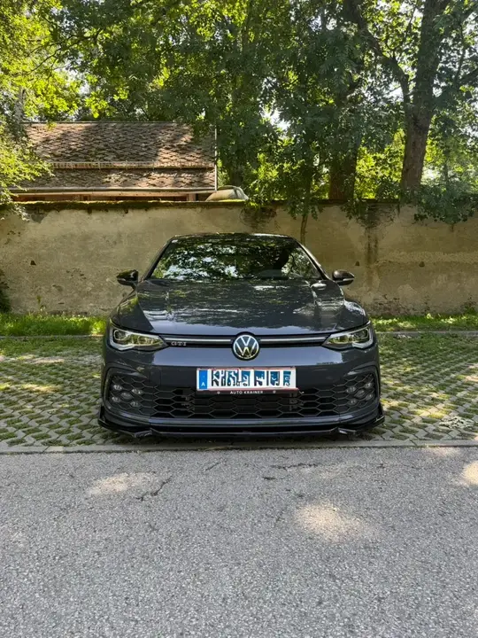 Volkswagen Golf Gti 2023 photo 2