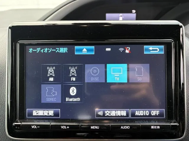 Toyota Voxy 2018 photo 5
