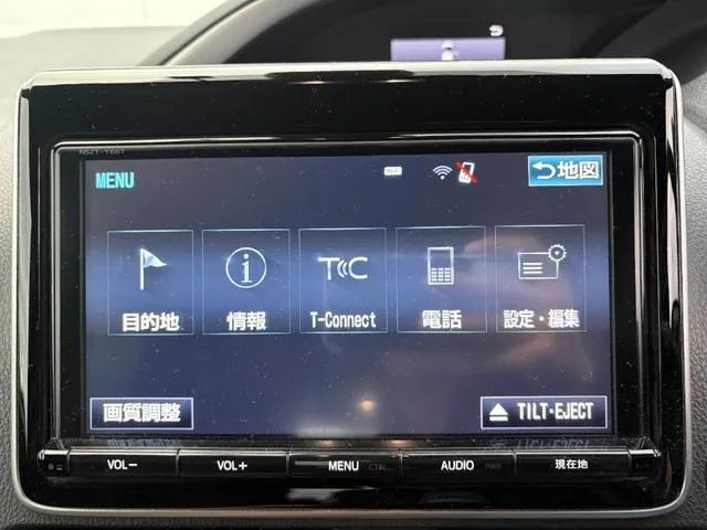 Toyota Voxy 2018 photo 4