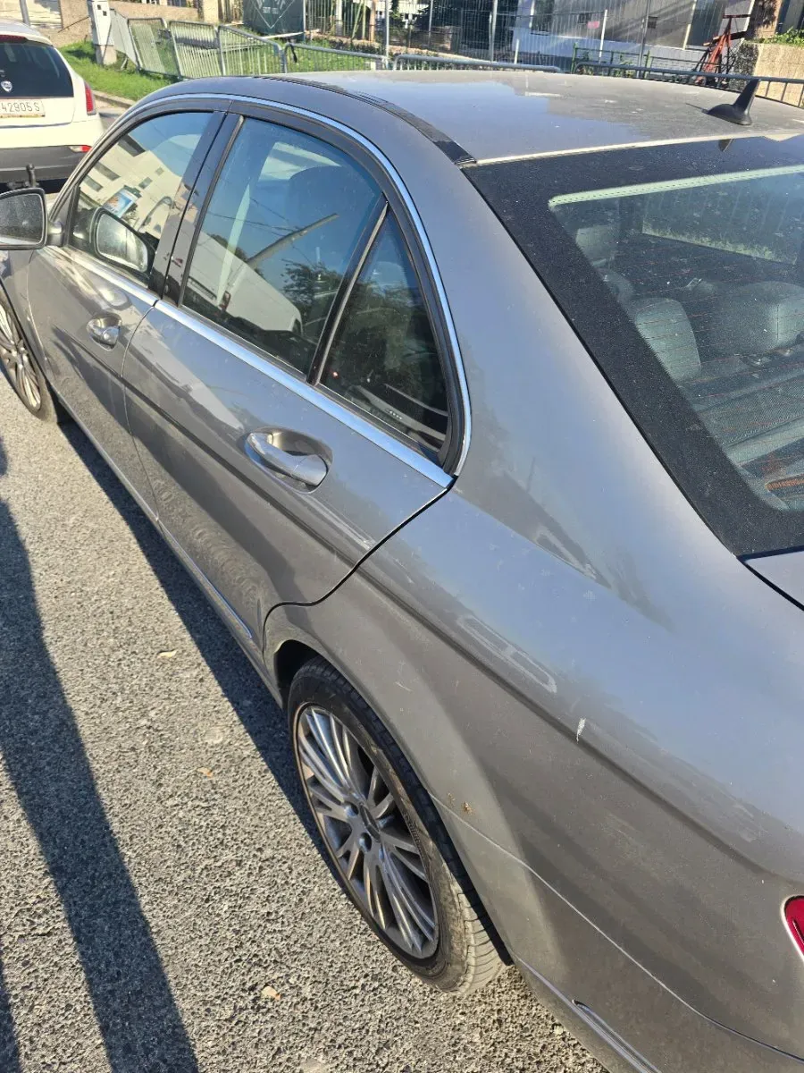 Mercedes-Benz C-Class 2008 photo 3