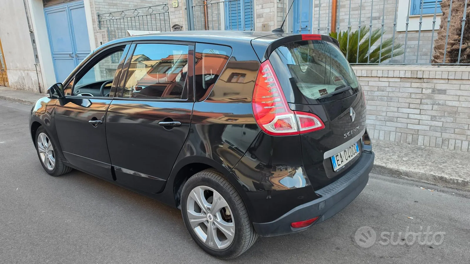 Renault Scenic 2010 photo 5