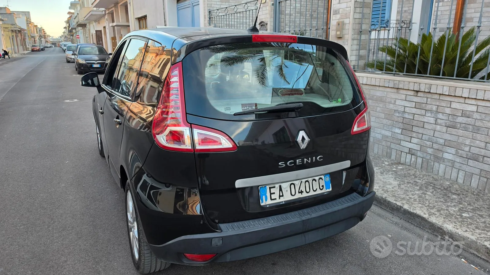 Renault Scenic 2010 photo 3