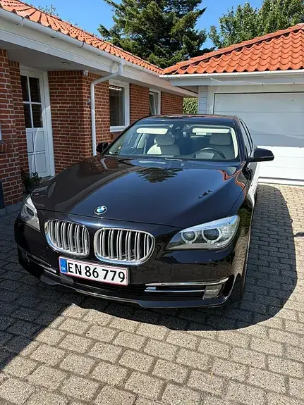 BMW 730D 2013 photo 3