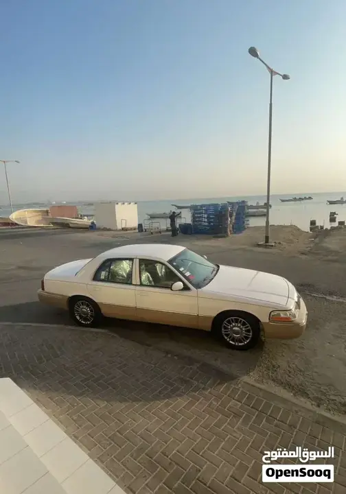 Ford Grand Marquis