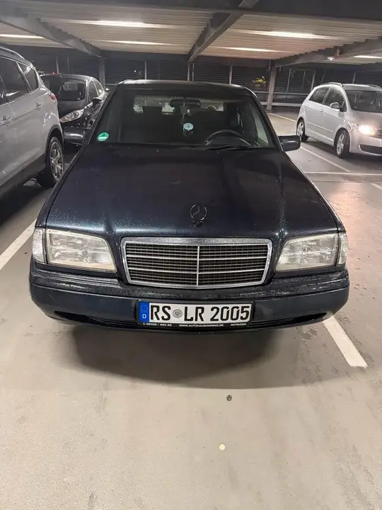 Mercedes-Benz W202