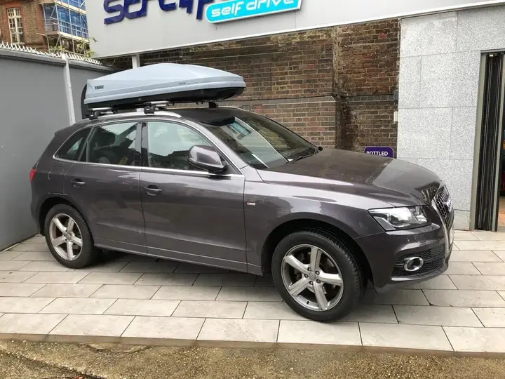 Audi Q5 2010 photo 3